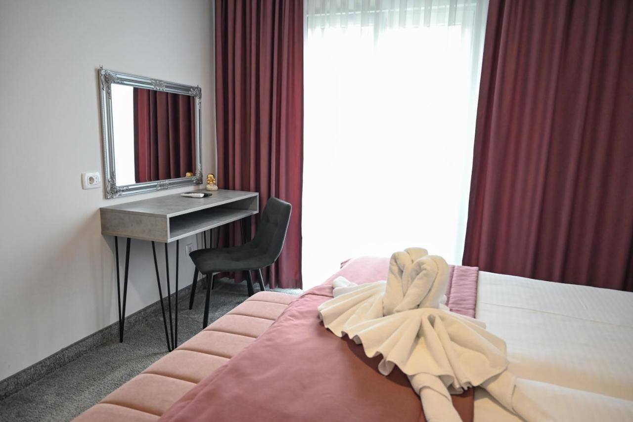 Hotel Premium Jajce Bagian luar foto